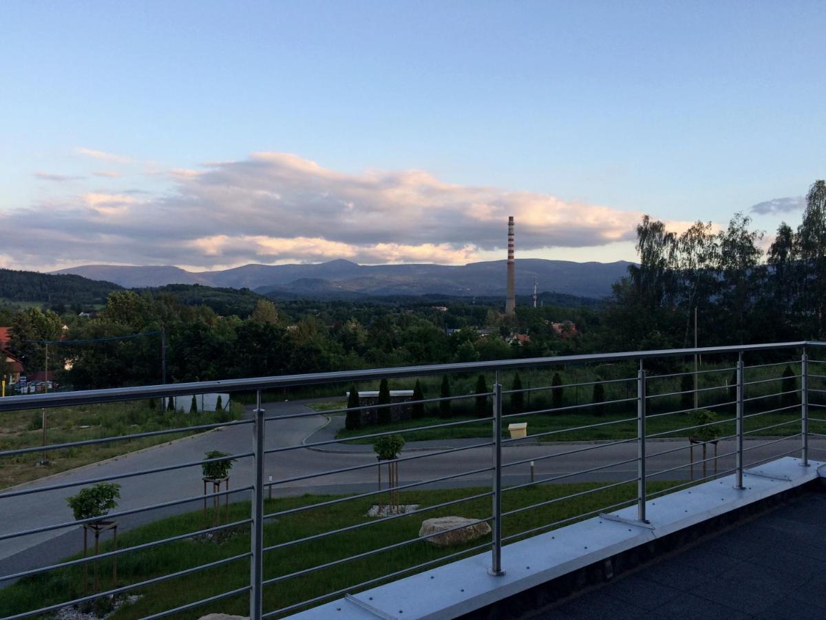 Apartament Happy View Appartamento Jelenia Góra Esterno foto