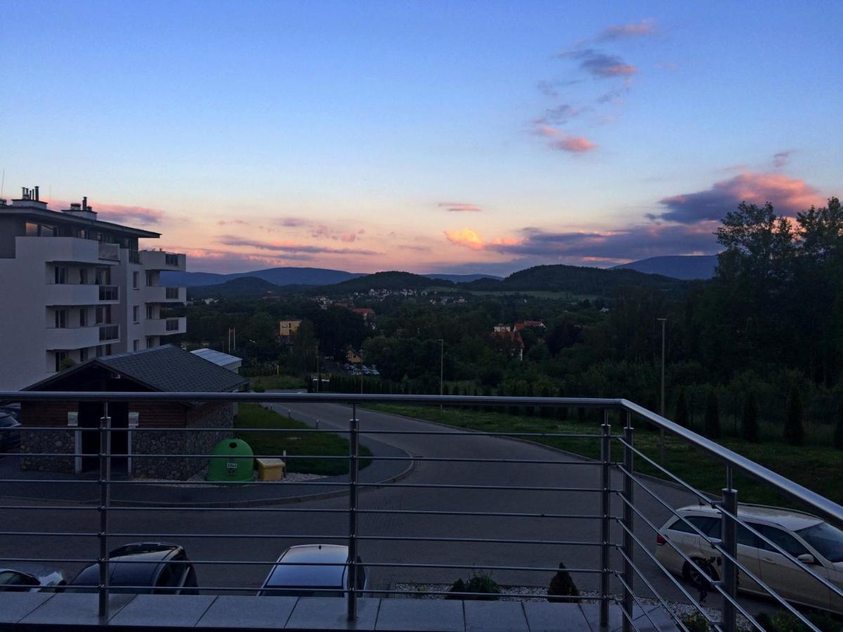 Apartament Happy View Appartamento Jelenia Góra Esterno foto